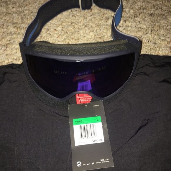 Brand New Nike Sports Outfit goggles not included